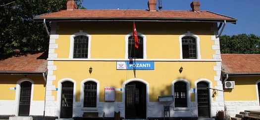 Pozantı Tren